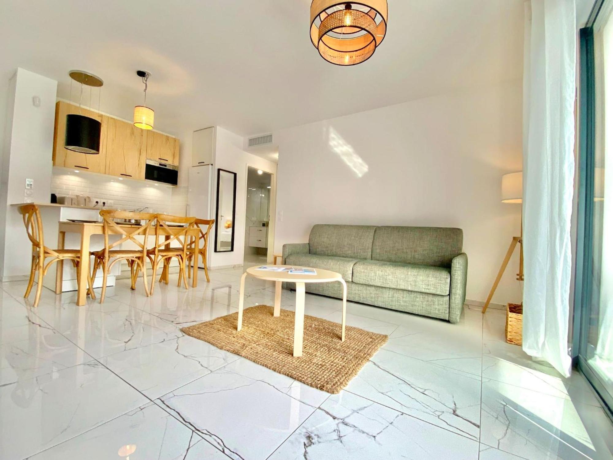 Apartamento 'Cap Riviera' Proche Gare Et Centre Menton Exterior foto