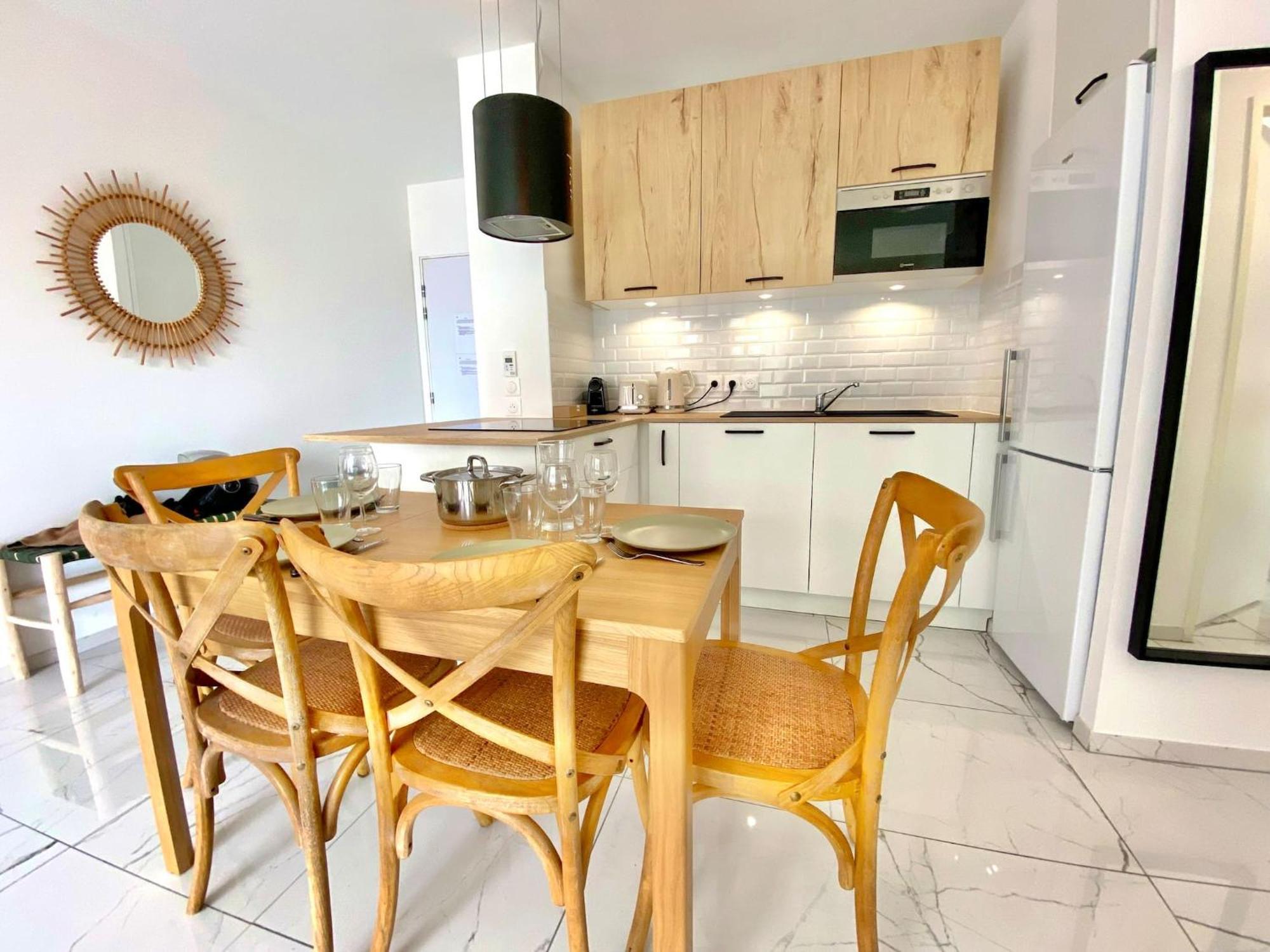 Apartamento 'Cap Riviera' Proche Gare Et Centre Menton Exterior foto