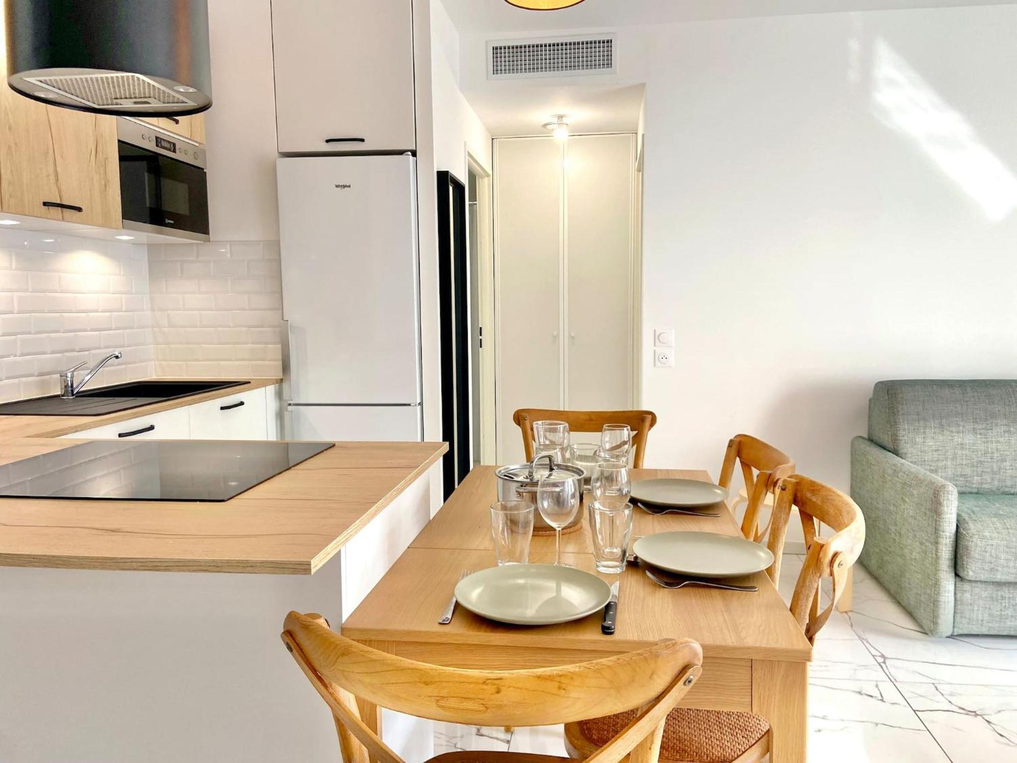 Apartamento 'Cap Riviera' Proche Gare Et Centre Menton Exterior foto