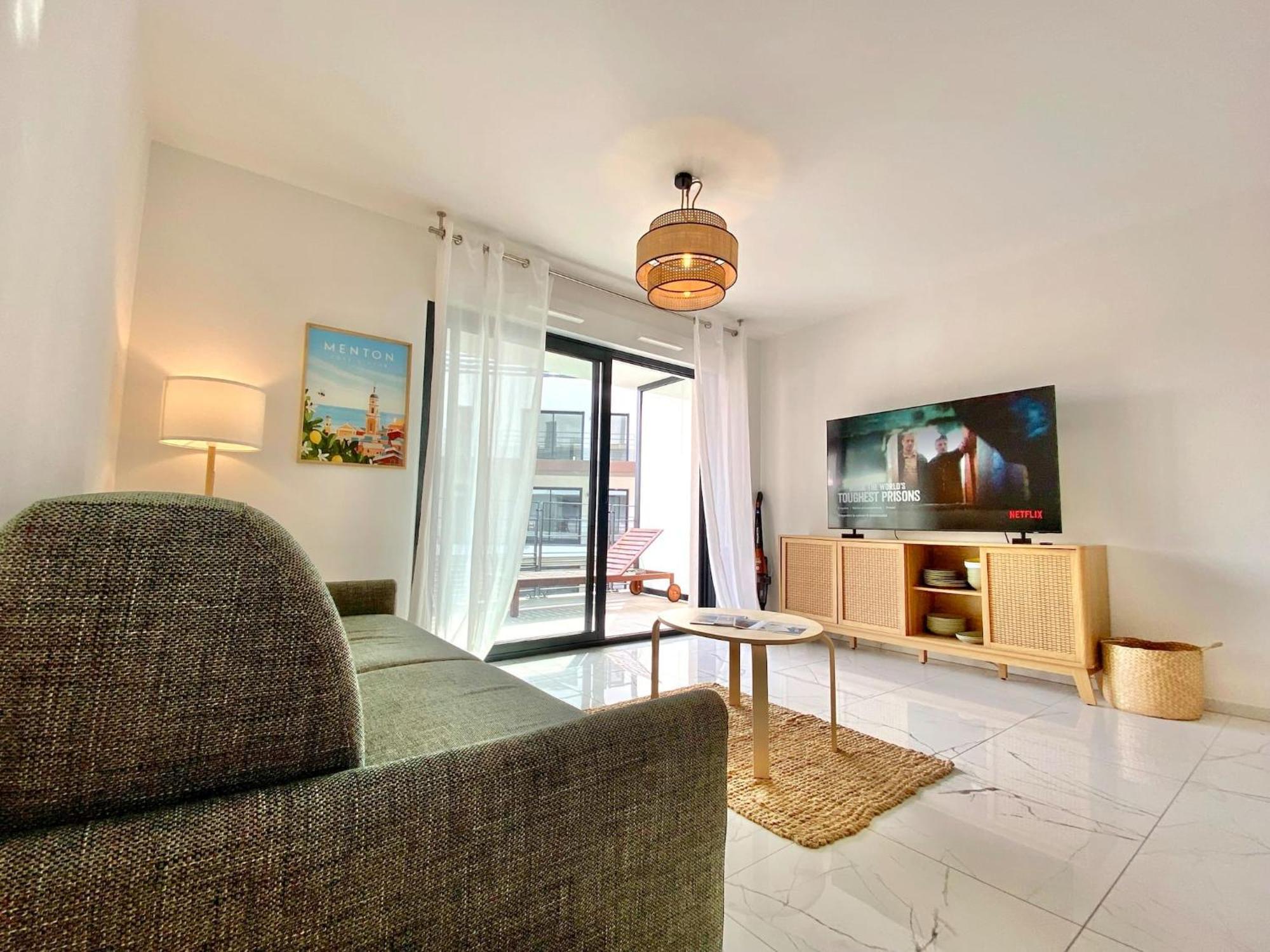 Apartamento 'Cap Riviera' Proche Gare Et Centre Menton Exterior foto